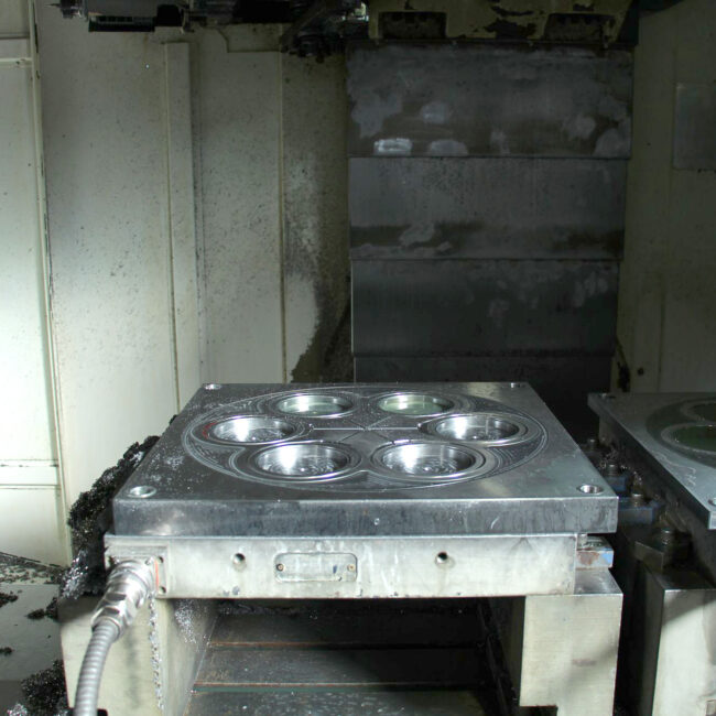 L.a.r.s. srl Officina meccanica produzione stampi a Brescia