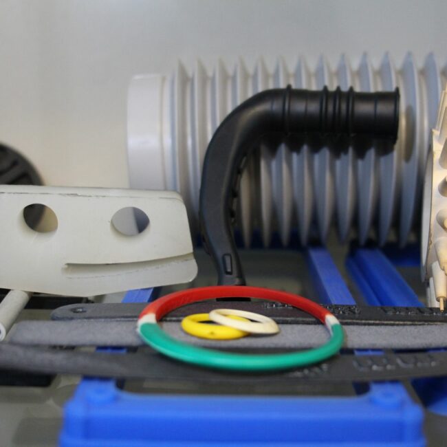 L.a.r.s. srl Officina meccanica produzione stampi a Brescia