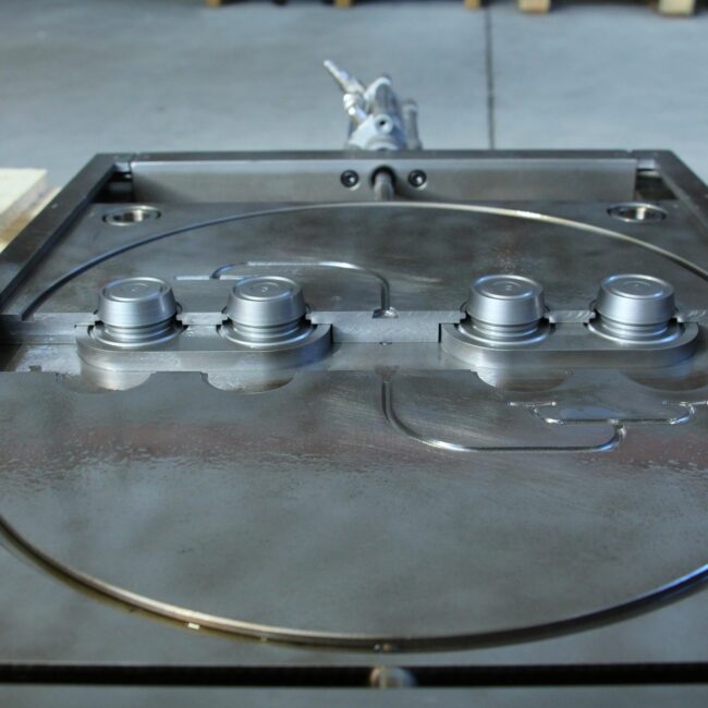 L.a.r.s. srl Officina meccanica produzione stampi a Brescia